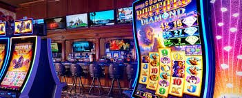 megga888 Esports Live Odds ဖြင့် Bet ထားနေသော ကစားသမားများ